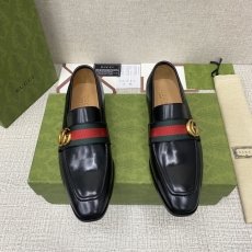 Gucci Leather Shoes